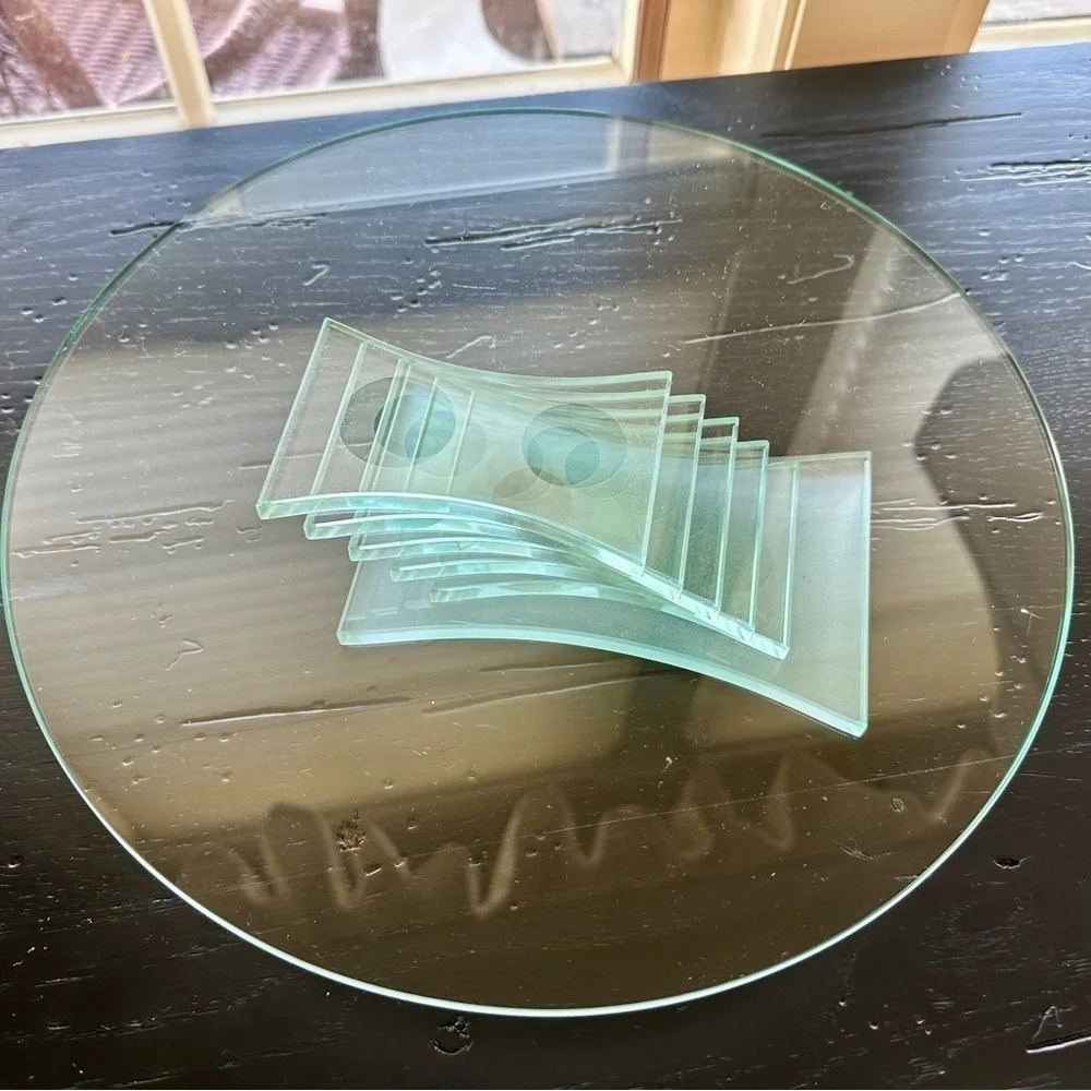 PARTYLITE, RETIRED, 3-WICK GLASS CANDLE HOLDER WITH GLASS STEP PEDESTAL.